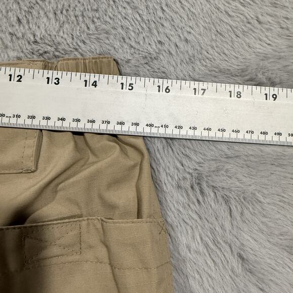 Propper Pants Mens 32x30 Khaki Tactical Cargo Soil Stain Resistant Teflon Work - Picture 8 of 13
